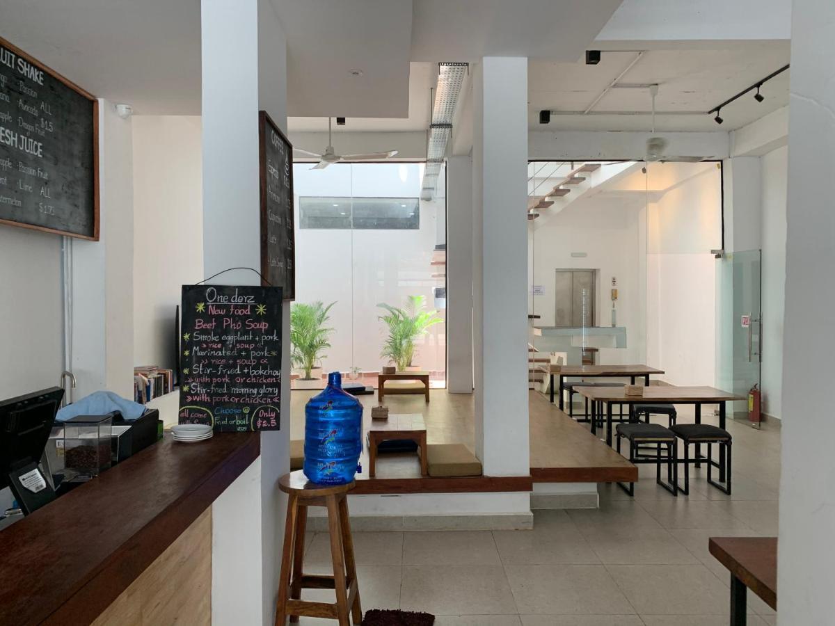 One Stop Hostel Phnom Penh Extérieur photo